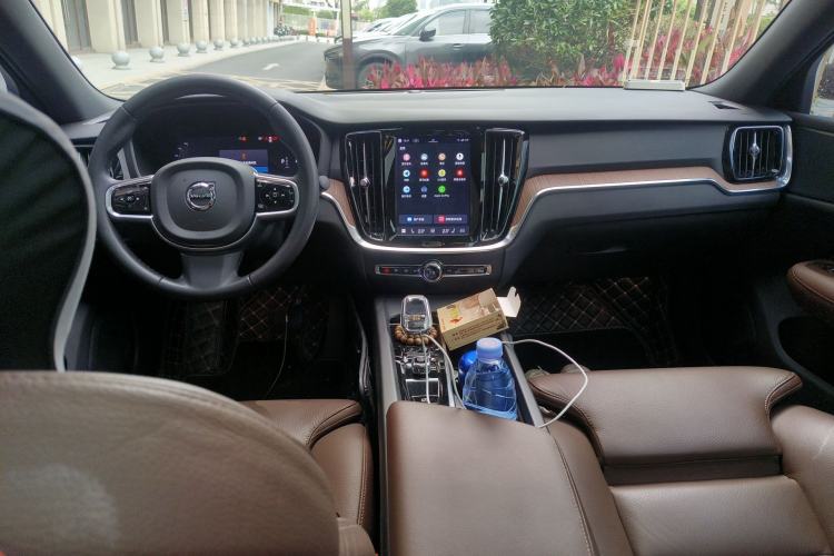 Used Volvo S60 2023 B4 Zhiyuan Luxury Edition