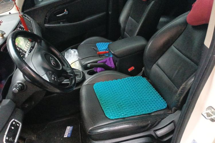 Used Kia Carens 2013 2.0L 7-Seater Automatic Comfort Edition China IV Standard