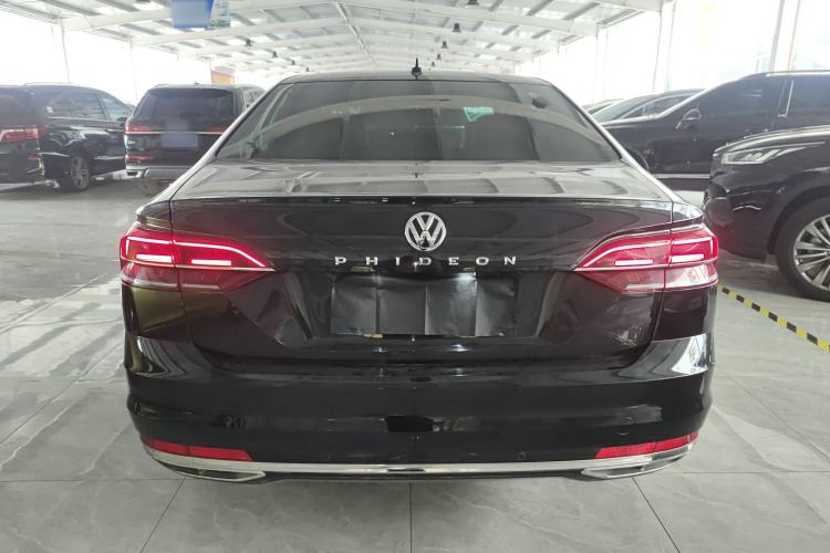 Used Volkswagen Phideon 2019 380TSI Two-Wheel Drive Business Edition China VI Standard
