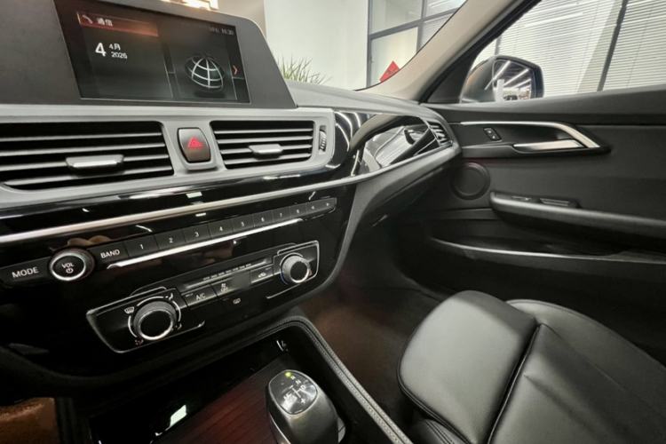 Used BMW 1 Series 2017 118i Sport Edition Interior 3