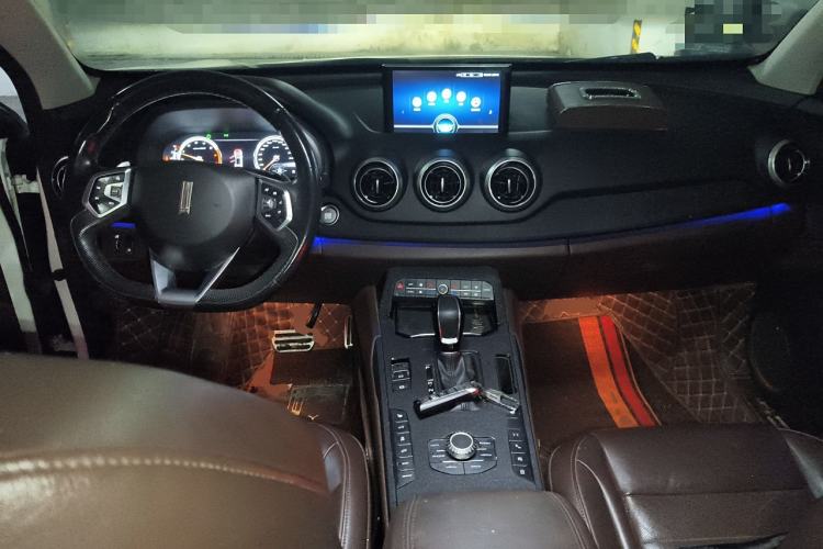 Used Wey VV7 2017 2.0T Flagship Model
