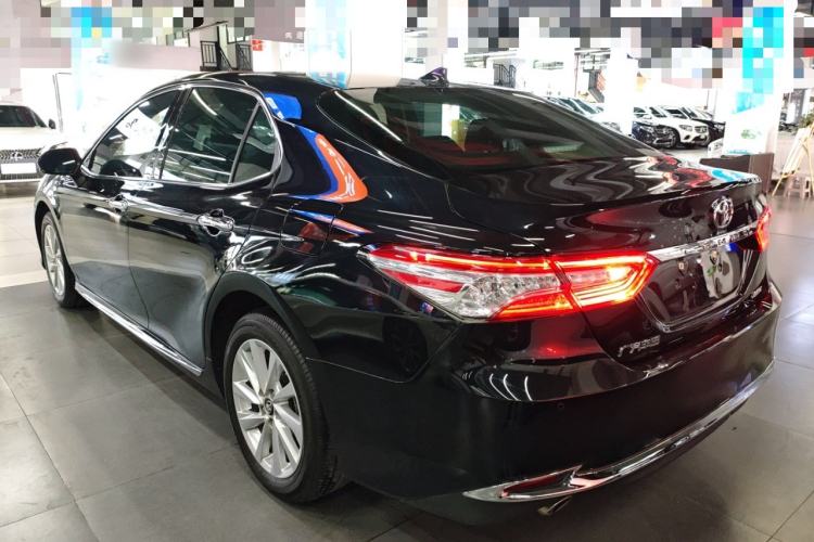 Used Toyota Camry 2023 2.0G Luxury Edition