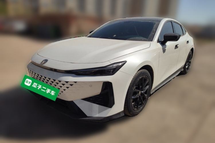 Used CHANGAN UNI-V 2025 1.5T 500Bar High-Energy Version