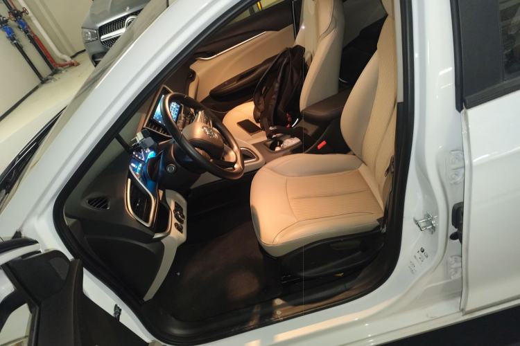 Used Buick GT 2017 15N Automatic Elite Version