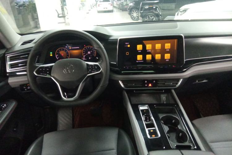 Used Volkswagen Teramont X 2022 330TSI Two-Wheel-Drive Luxury Edition
