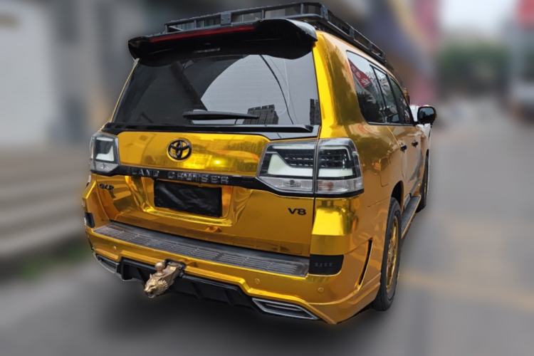 Used Toyota Land Cruiser 
