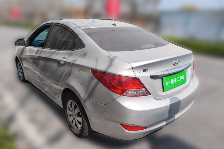 Used Hyundai Verna (older generation) 2010 Sedan 1.4L Manual Comfort GS Rear Left 45 Deg