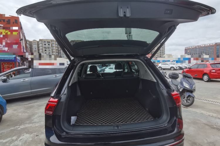 Used Volkswagen Tiguan L 2022 330TSI Automatic Two-Wheel Drive R-Line Enhanced Edition
