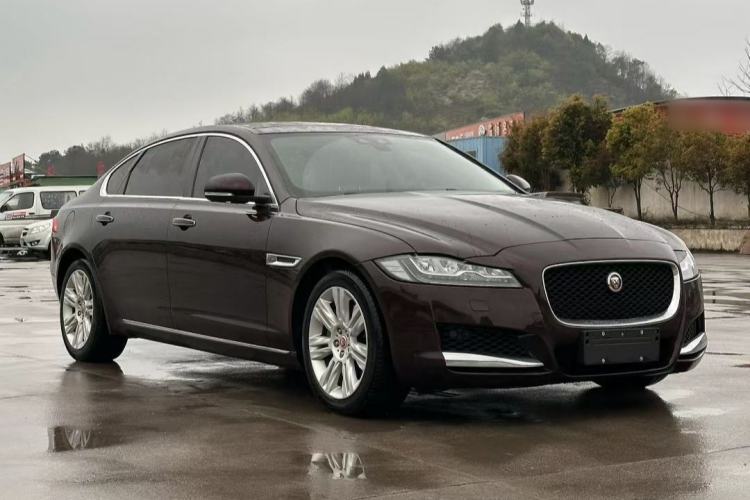 Used Jaguar XFL 2018 XFL 2.0T 250 PS Luxury Edition