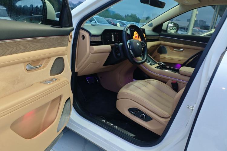 Used Hima AITO M7 2022 1.5T Four-Wheel Drive Luxury Edition