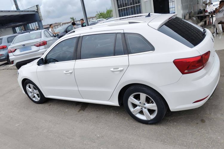 Used Volkswagen Gran Lavida 2017 1.6L Automatic Fashion Edition