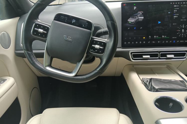 Used Li Auto L9 2022 Max model