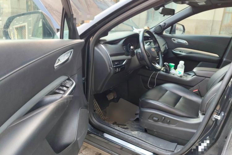 Used Cadillac XT4 2018 28T Two-Wheel-Drive Luxury Model