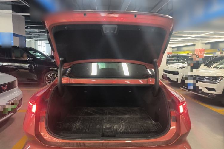 Used Lynk & Co Z10 2025 95 kWh 702 km All-Wheel Drive Intelligent Driving Ultra Trunk