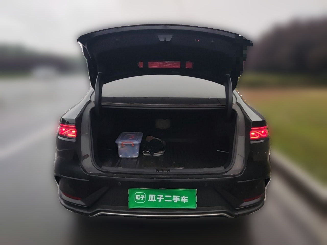 BYD Han 2024 EV Glory Edition 506KM Front-Wheel-Drive Premium Model — снимка 19
