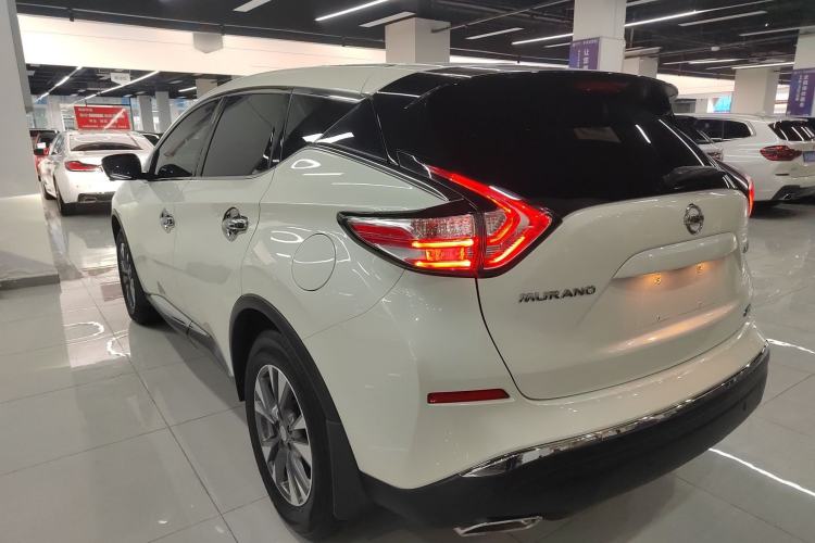 Used Nissan Murano 2021 2.5L XL Two-Wheel Drive Smart Connect Luxury Edition Rear Left 45 Deg