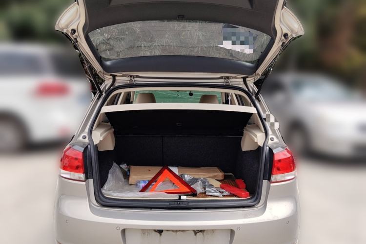 Used Volkswagen Golf 2012 1.4 TSI Automatic Comfort Edition Trunk