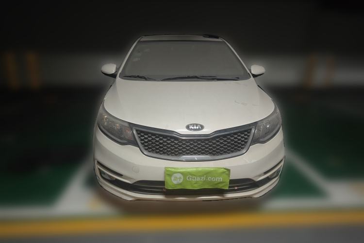 Used Kia K2 2015 Sedan 1.4L MT GLS