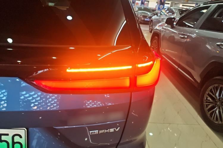 Used Honda Breeze 2023 eHEV Four-Wheel Drive Supreme Edition
