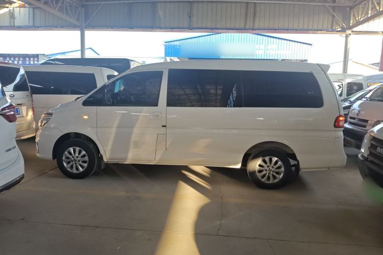 Used FORTHING Lingzhi 2018 M5L 1.6L 7-Seater Luxury Model