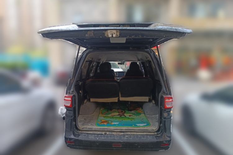 Used FORTHING Lingzhi 2019 Facelifted M5L 1.6L 7-Seater Base Model China VI Standard Trunk