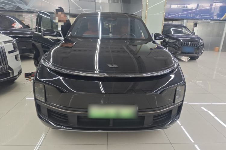 Used Li Auto L8 2023 Pro Model Front