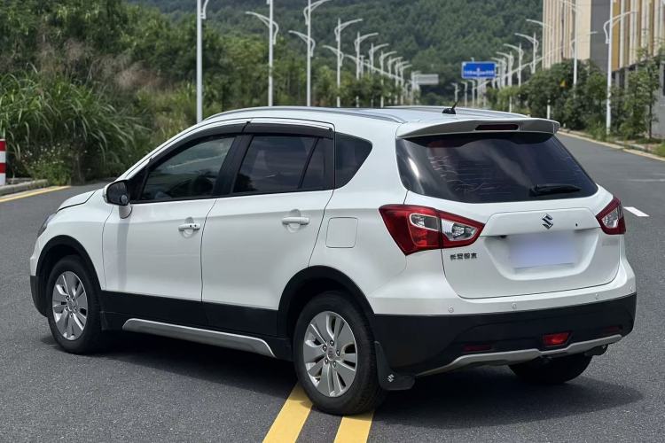 Used Suzuki S-Cross 2015 1.6L CVT Two-Wheel Drive Elite Version