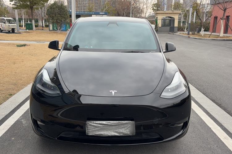 Used Tesla Model Y 2022 Rear-Wheel-Drive Version
