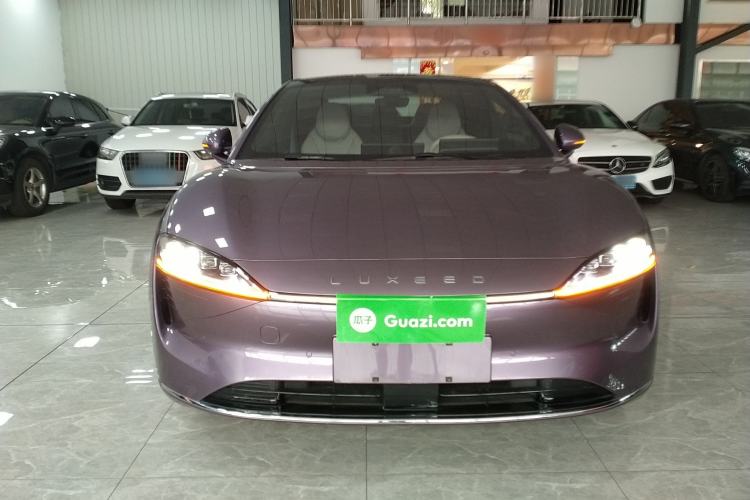 Used Hima Luxeed S7 2025 705 km Pro Front