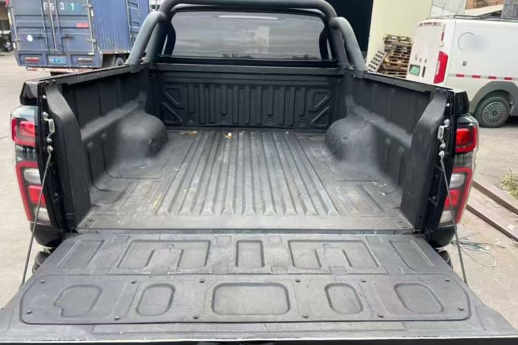 Used Great Wall Poer 2023 2.0T Commercial Version Automatic Diesel 4x4 Elite Long-Box GW4D20M