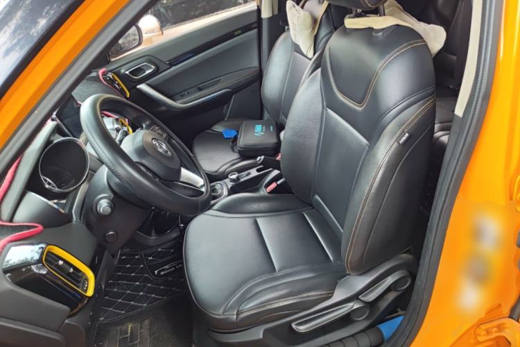 Used Dongfeng Aeolus AX4 2017 1.6L DCT Trendy Style
