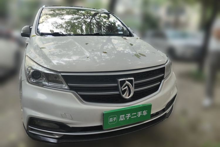 Used Baojun 730 2021 1.5L Manual Fashion Version 7 Seats
