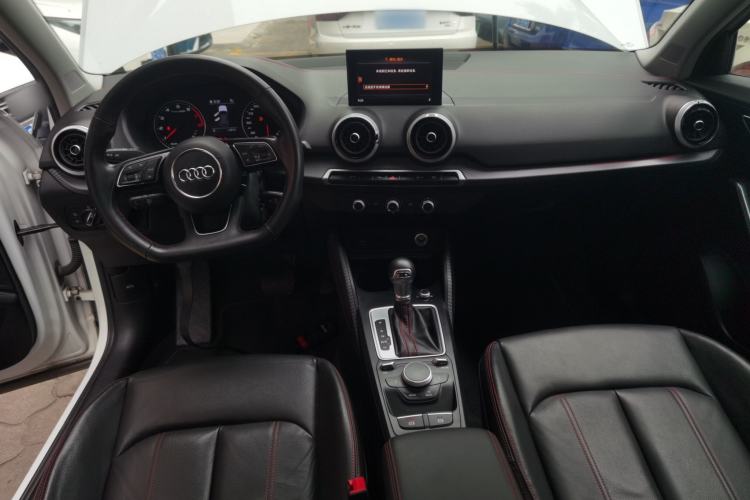 Used Audi Q2L 2022 35 TFSI Progressive Dynamic Edition
