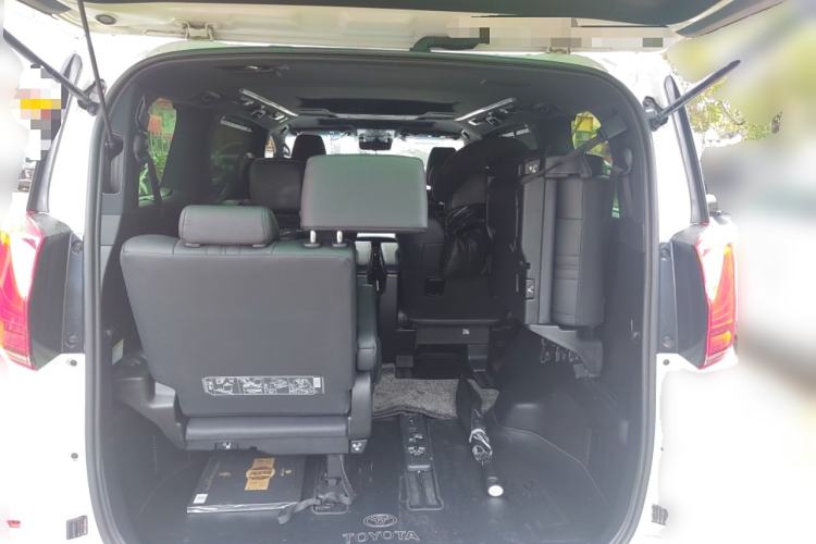 Used Toyota Alphard 2021 Dual-Engine 2.5L Prestige Edition
