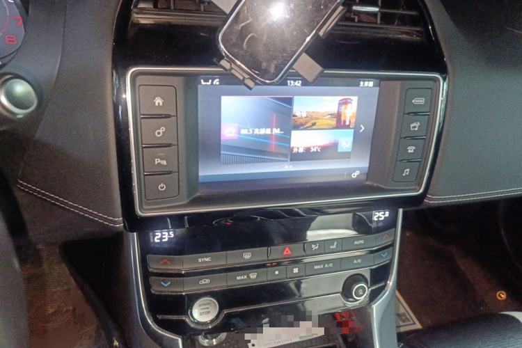 Used Jaguar XE 2015 2.0T 200 PS R-Sport