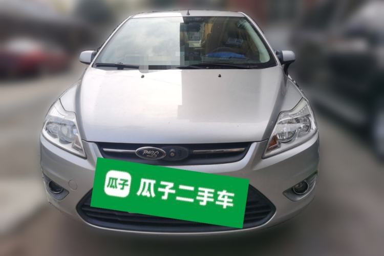 Used Ford Focus 2013 Sedan Classic 1.8L Manual Base Model