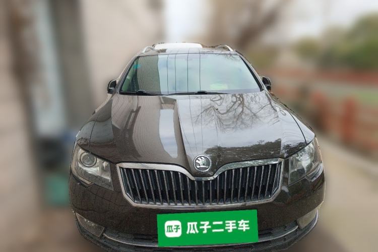 Used Skoda Superb Combi 2014 2.0 TSI L&K Limited Edition
