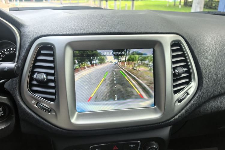 Used Jeep Compass 2017 200T Automatic Family Edition
