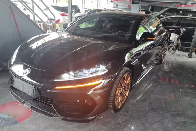 Used Denza Z9GT 2024 1100 Four-Wheel Drive Ultra Version