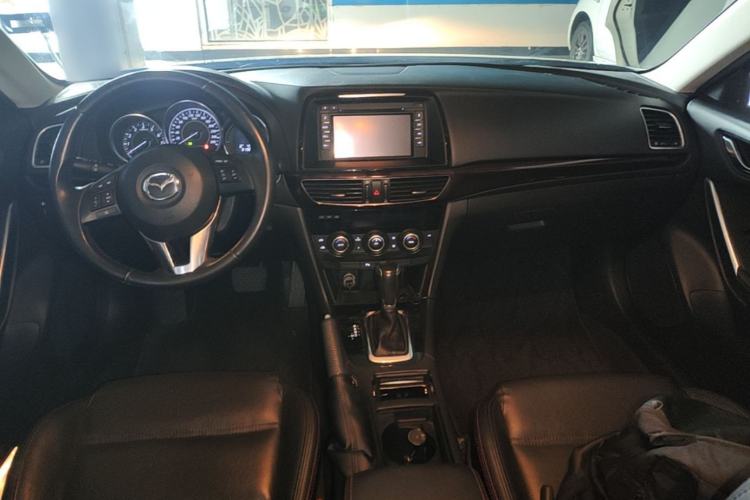 Used Mazda Atenza 2015 2.0L Blue Sky Luxury Edition
