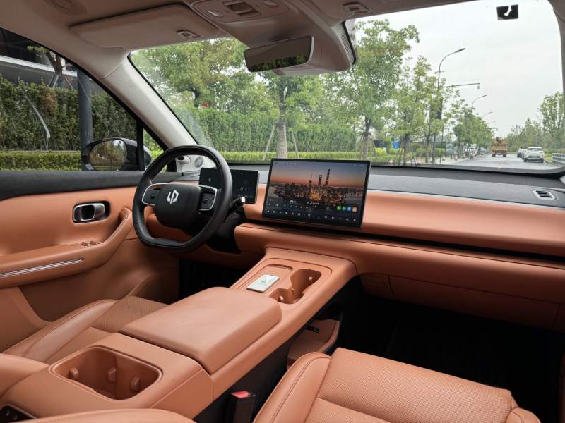 Used Leapmotor C16 2024 Range-Extended 200 Luxury Edition — 40