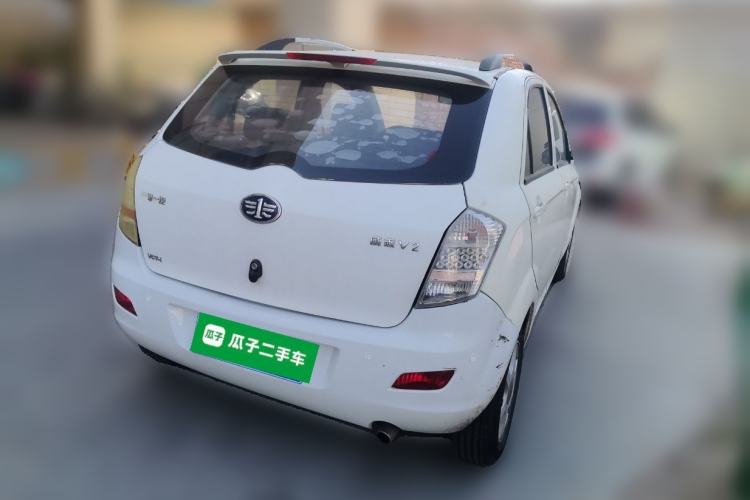 Used FAW Weizhi V2 2010 1.3L AMT Flagship Version Rear Right 45 Deg