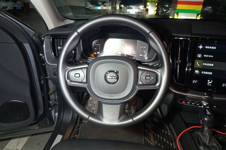 Used Volvo XC60 2020 T5 4x4 Zhiyi Luxury Edition Steering Wheel