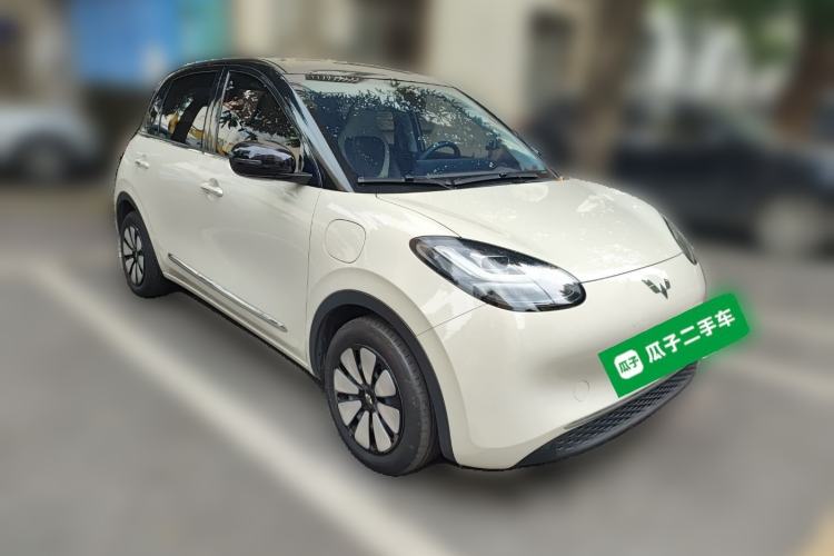 Used Wuling Bingo 2023 410 km Lingxi Deluxe Edition
