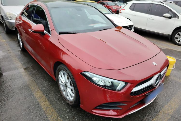 Used Mercedes-Benz A-Class 2021 A 200 L Sport Sedan Fashion Model
