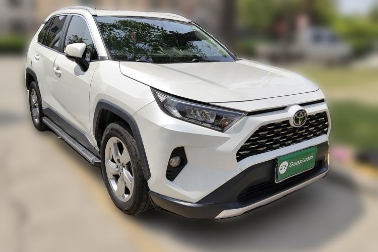 Used Toyota RAV4 2020 2.0L CVT Two-Wheel Drive Fashion Edition Front Right 45 Deg