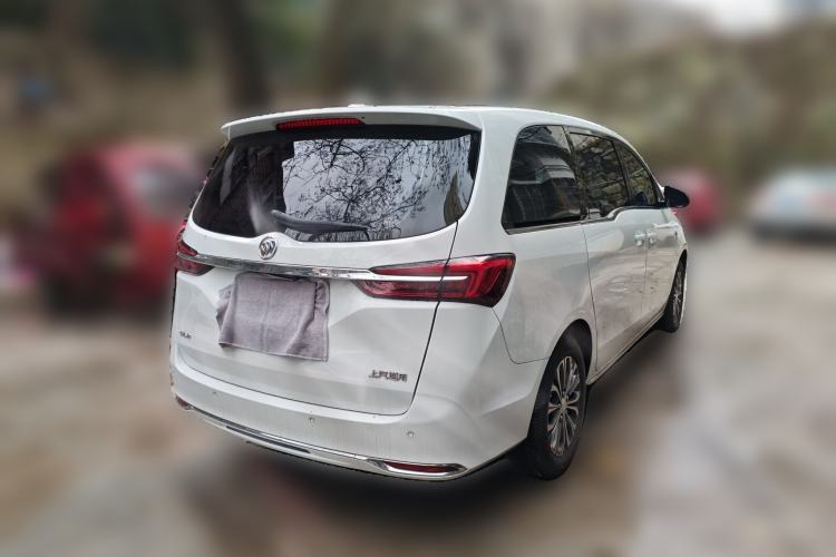 Used Buick GL8 2023 Land Executive Class Comfort Model