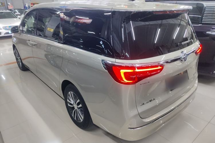 Used Buick GL8 2022 ES Landtrek 653T Luxury Edition