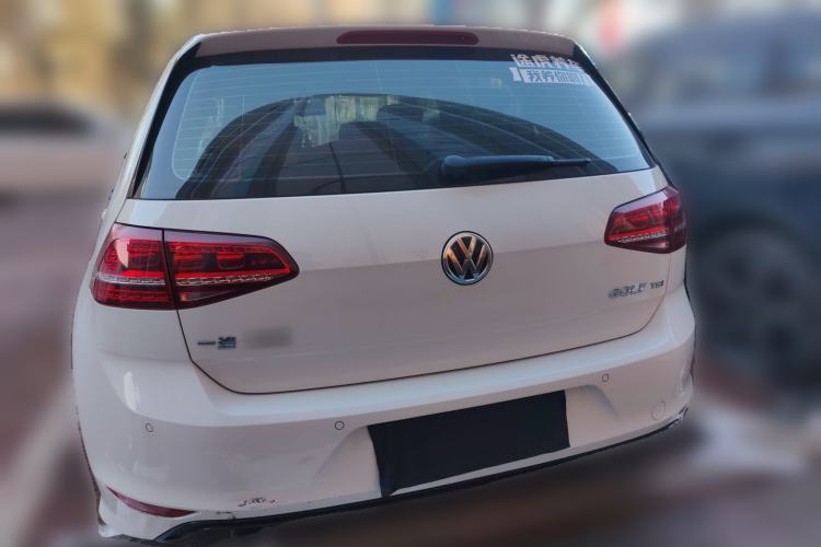 Used Volkswagen Golf 2016 1.4TSI Automatic R-Line
