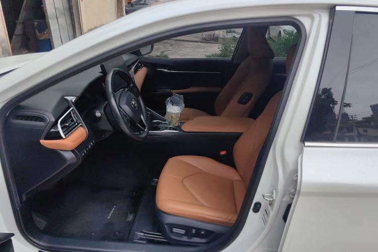 Used Toyota Camry 2021 2.5G Luxury Edition Left Front Seat